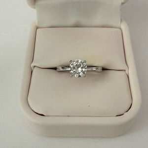 Sterling silver crystal clear solitaire ring size 7
